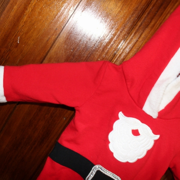 Infant Santa Onsie by Cat & Jack & "Santa & Me"  Ornament Frame - Picture 6 of 11